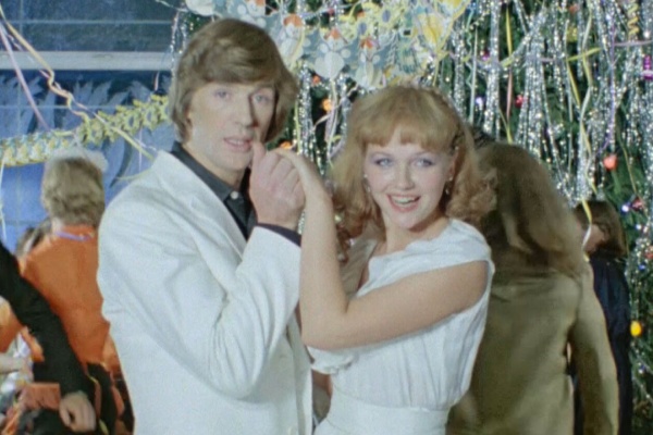 лучшие новогодние мюзиклы