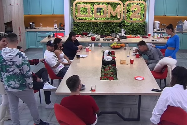 где сейчас снимают дом 2