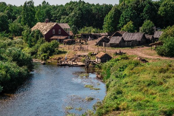 где снимали холоп 2 деревня