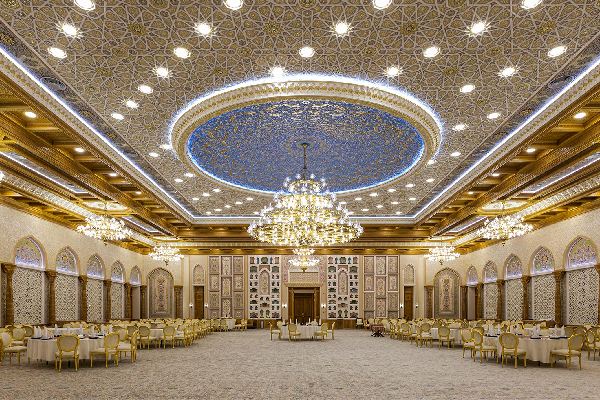 в каком отеле снимали выжить в самарканде