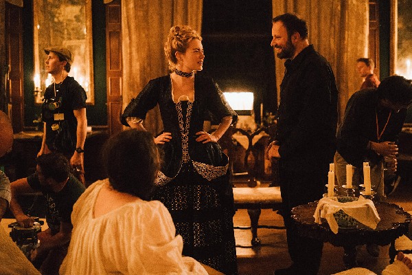 фаворитка йоргоса лантимоса