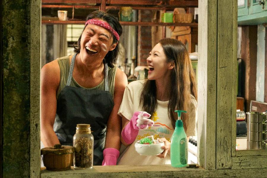 лучшие комедии 2024