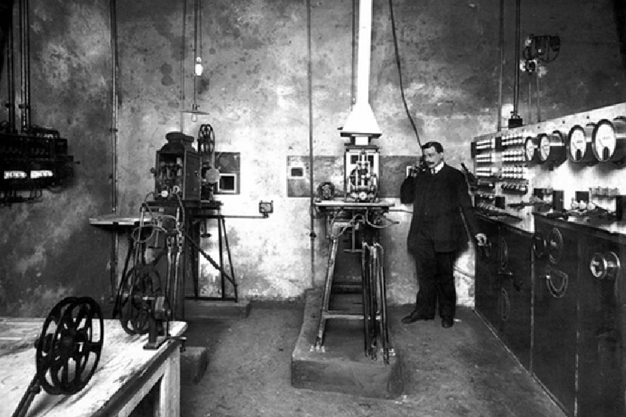 город первого кинотеатра