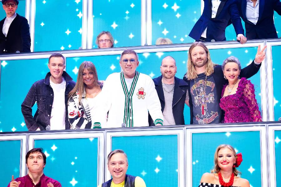 ну ка все вместе ведущие