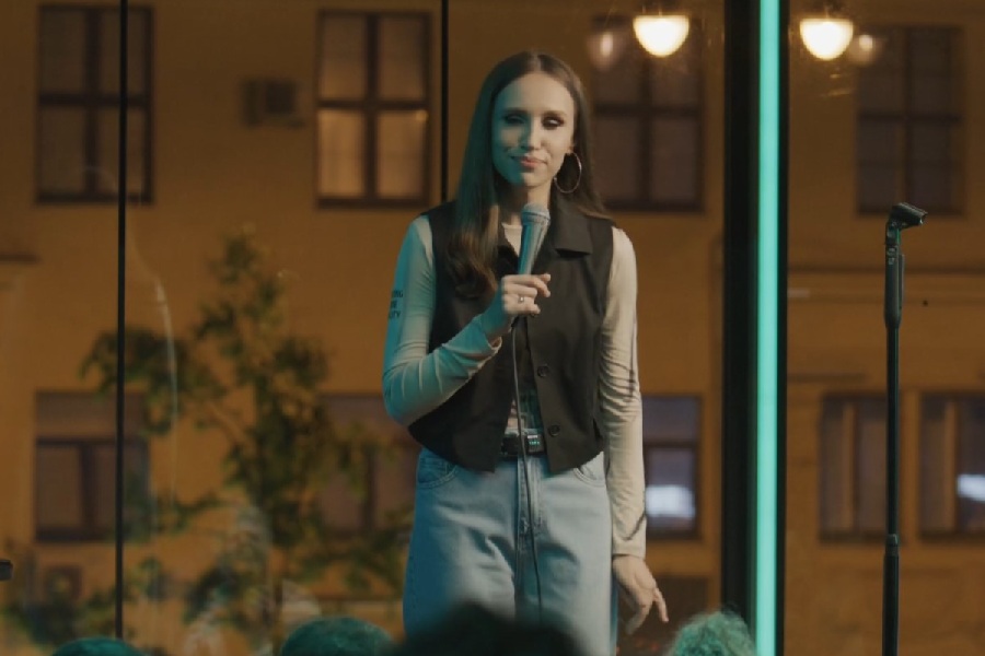 женский стендап фамилии участниц