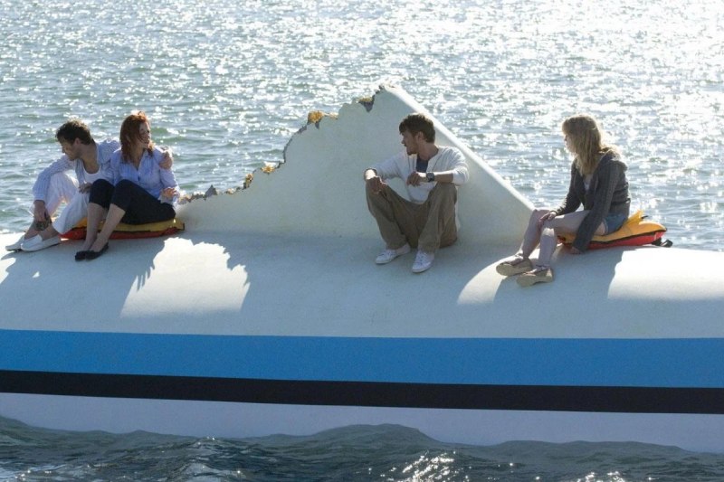 список фильмов похожих на выход 8